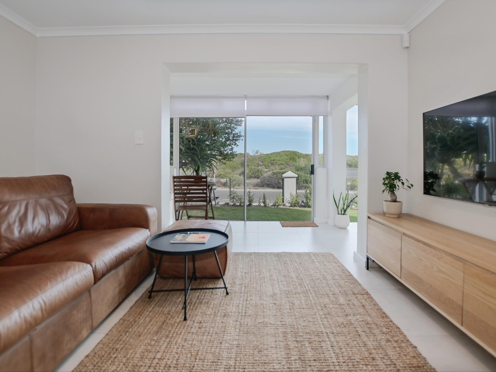 Room 1 — View (from property/room)