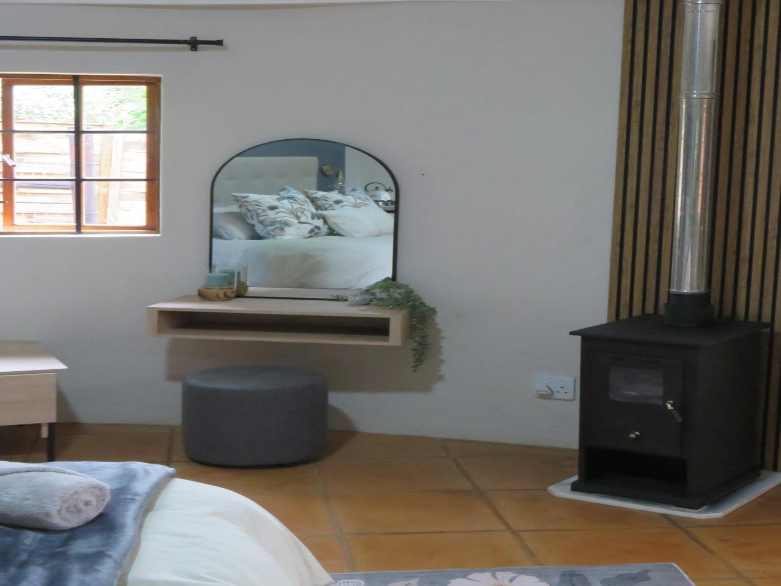 Room 1 — Photo of the whole room