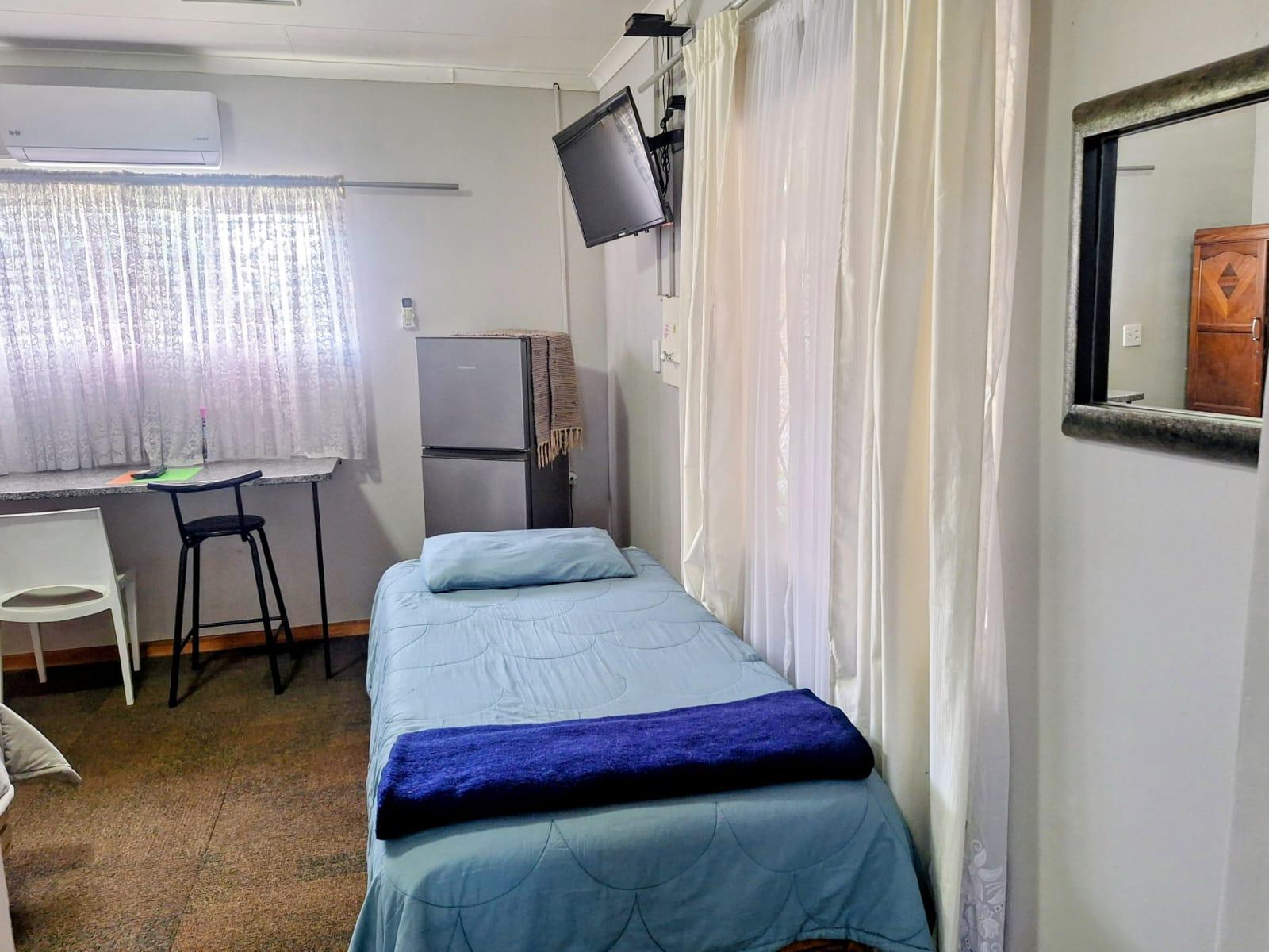 Room 10 — Bed
