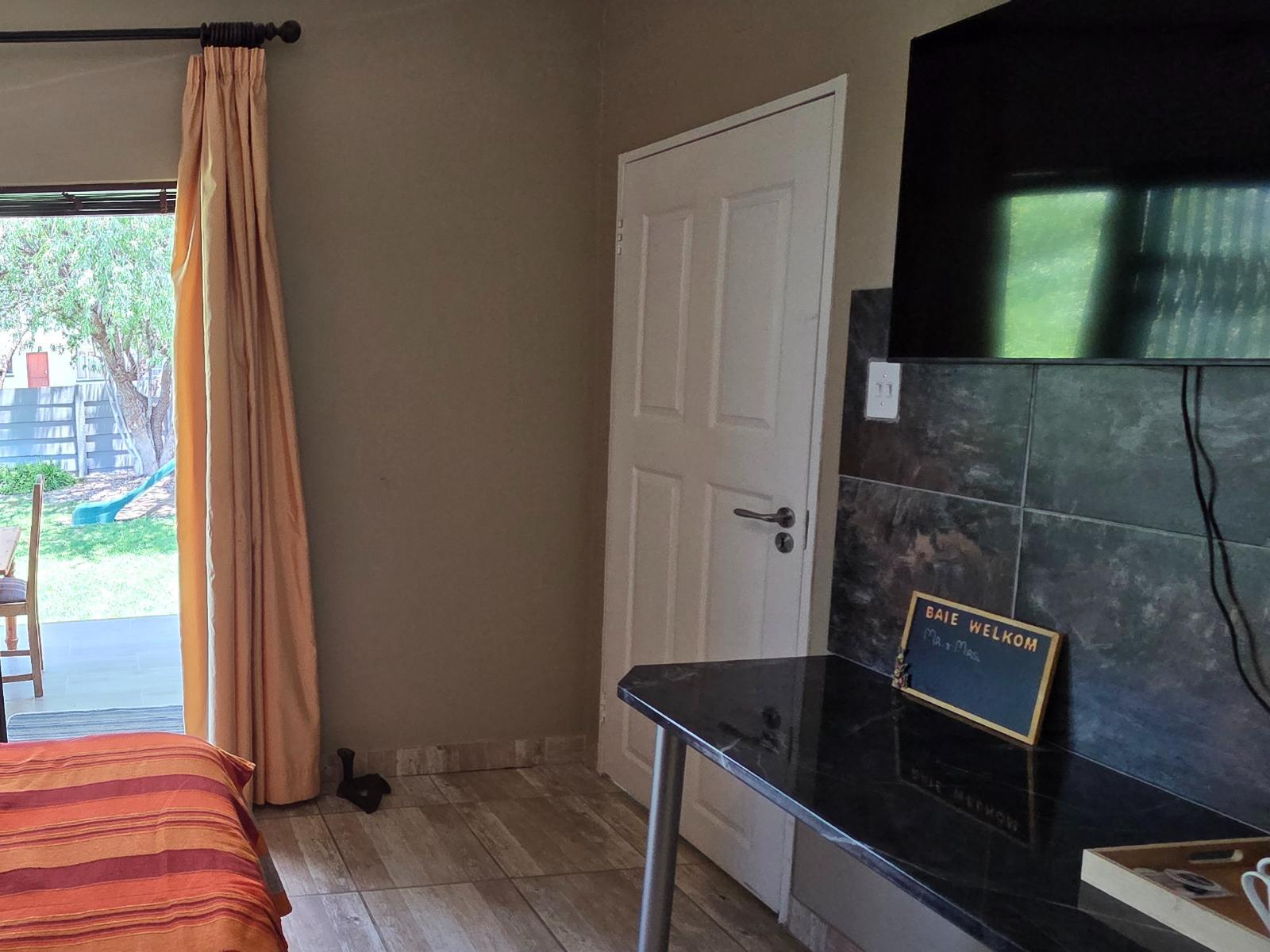 Room 1 — TV and multimedia