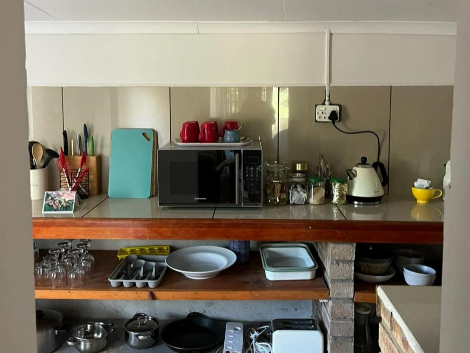 Room 1 — Kitchenette