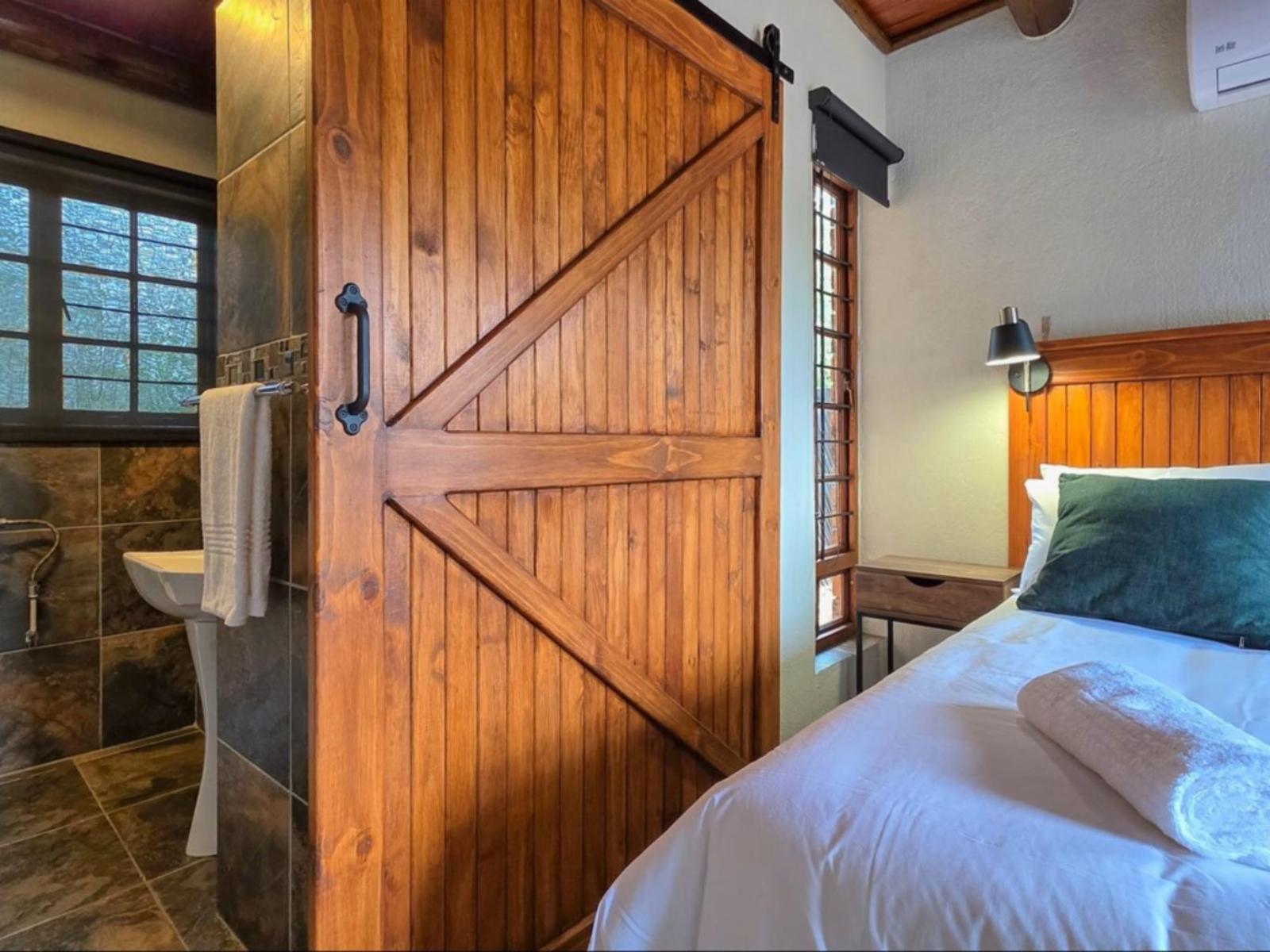 Room 1 — Photo of the whole room