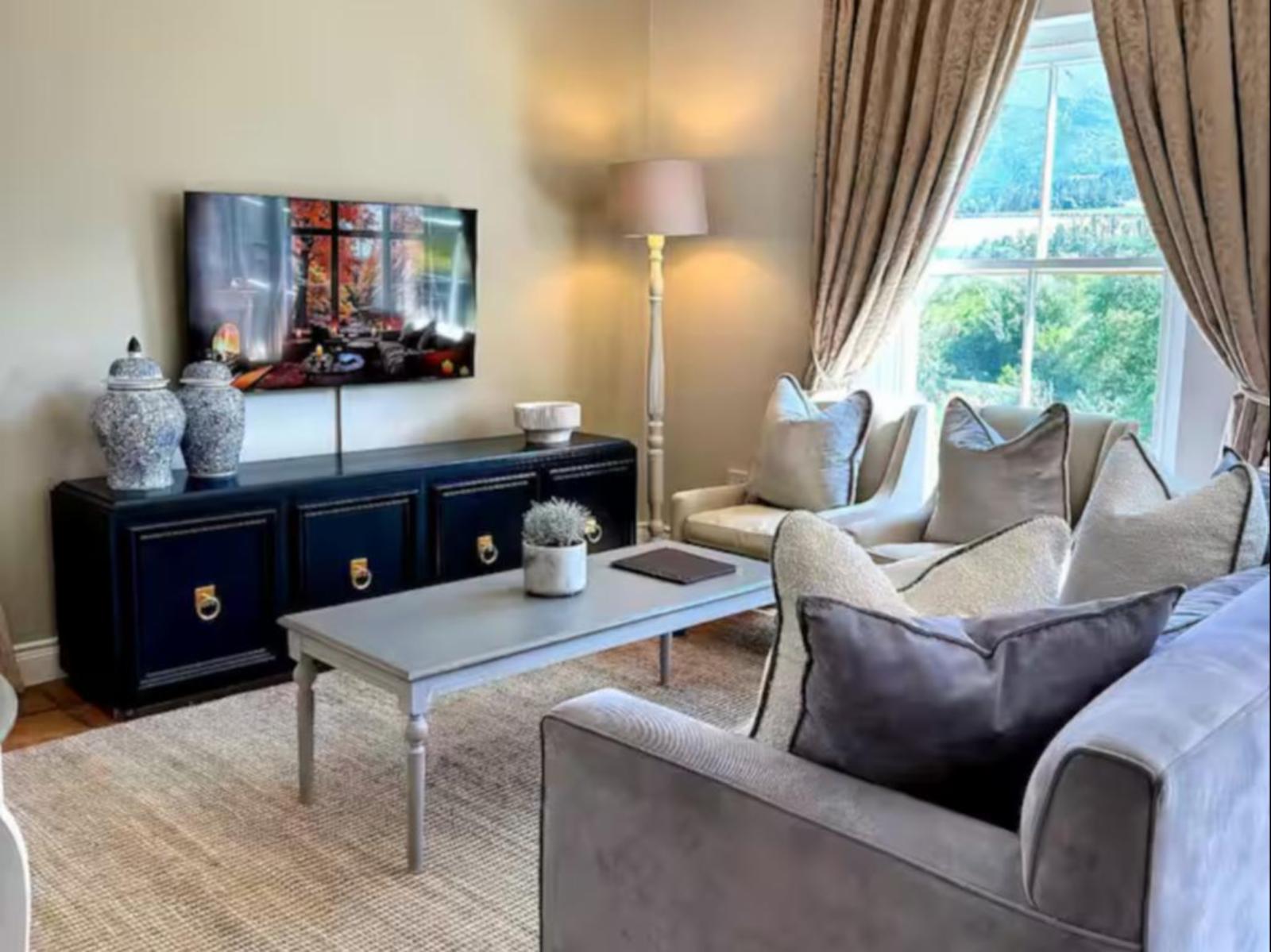 Room 1 — Living Room
