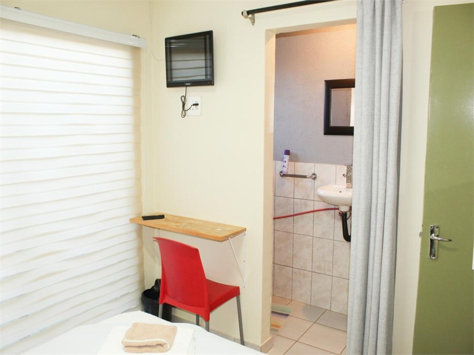 Room 1 — TV and multimedia