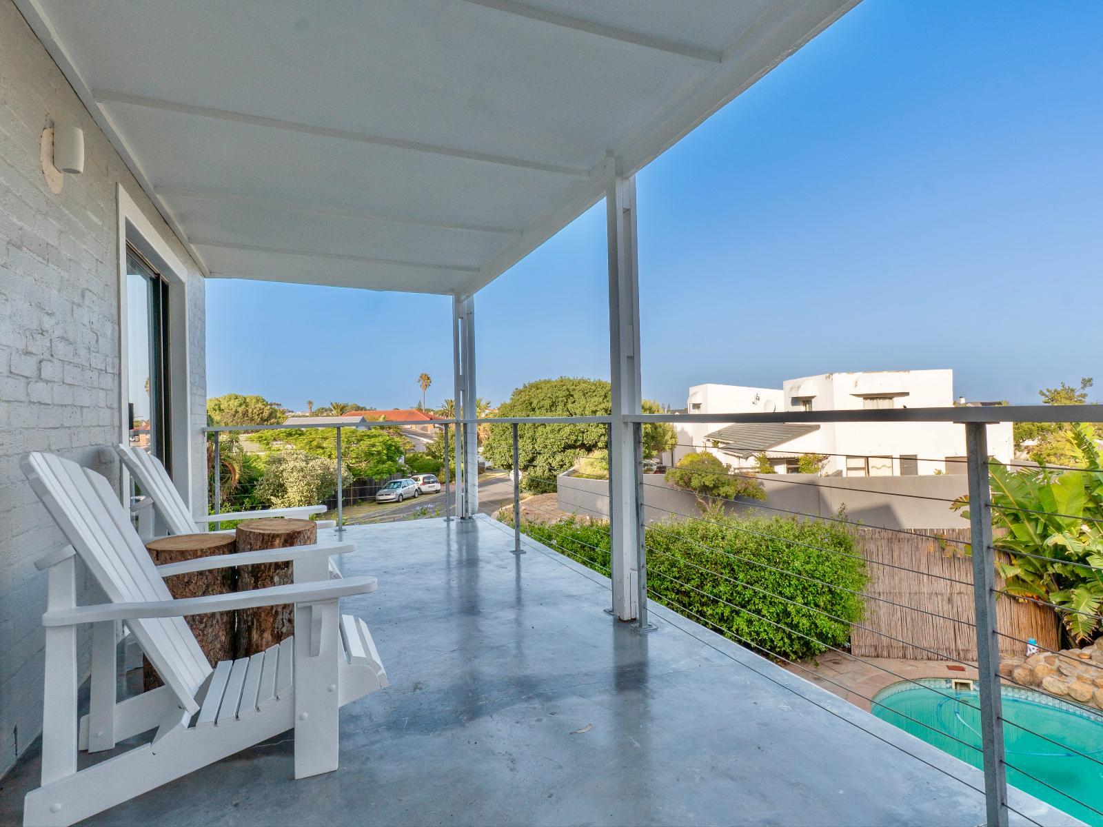 Room 1 — Balcony/Terrace