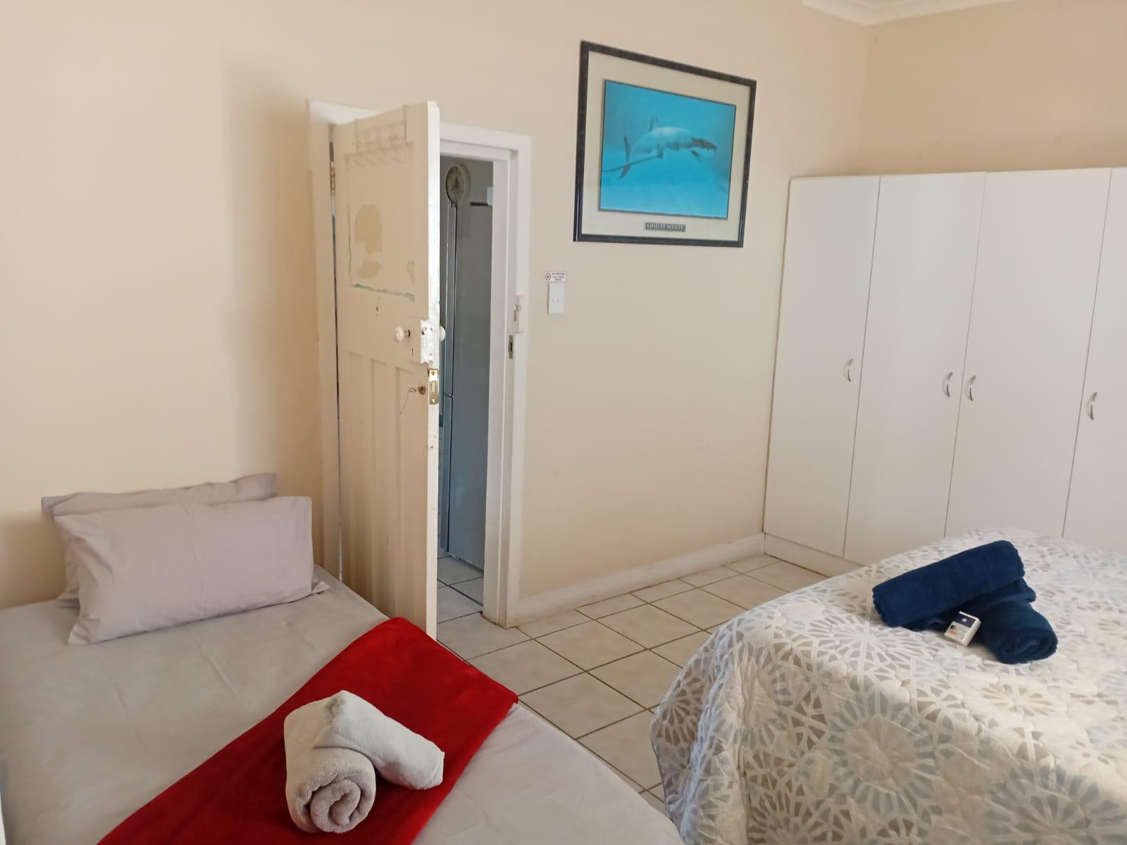 Room 1 — Photo of the whole room