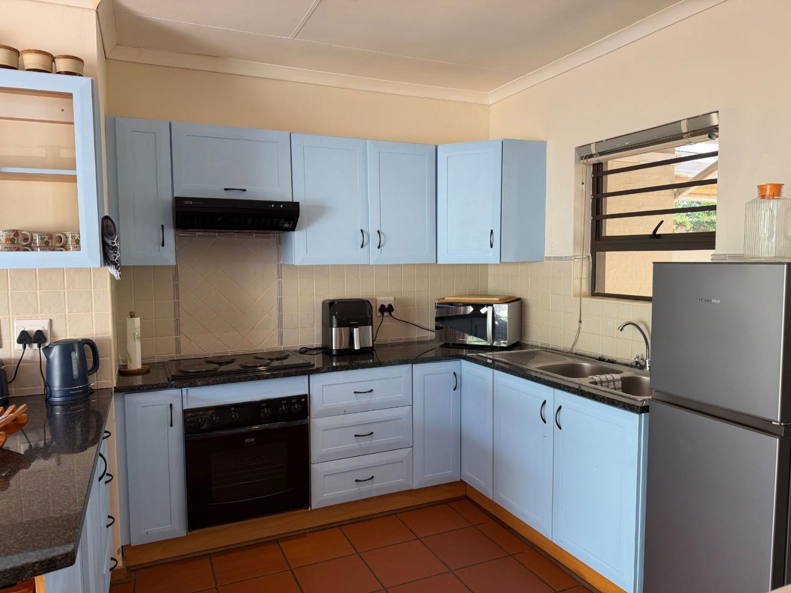 Room 1 — Kitchenette