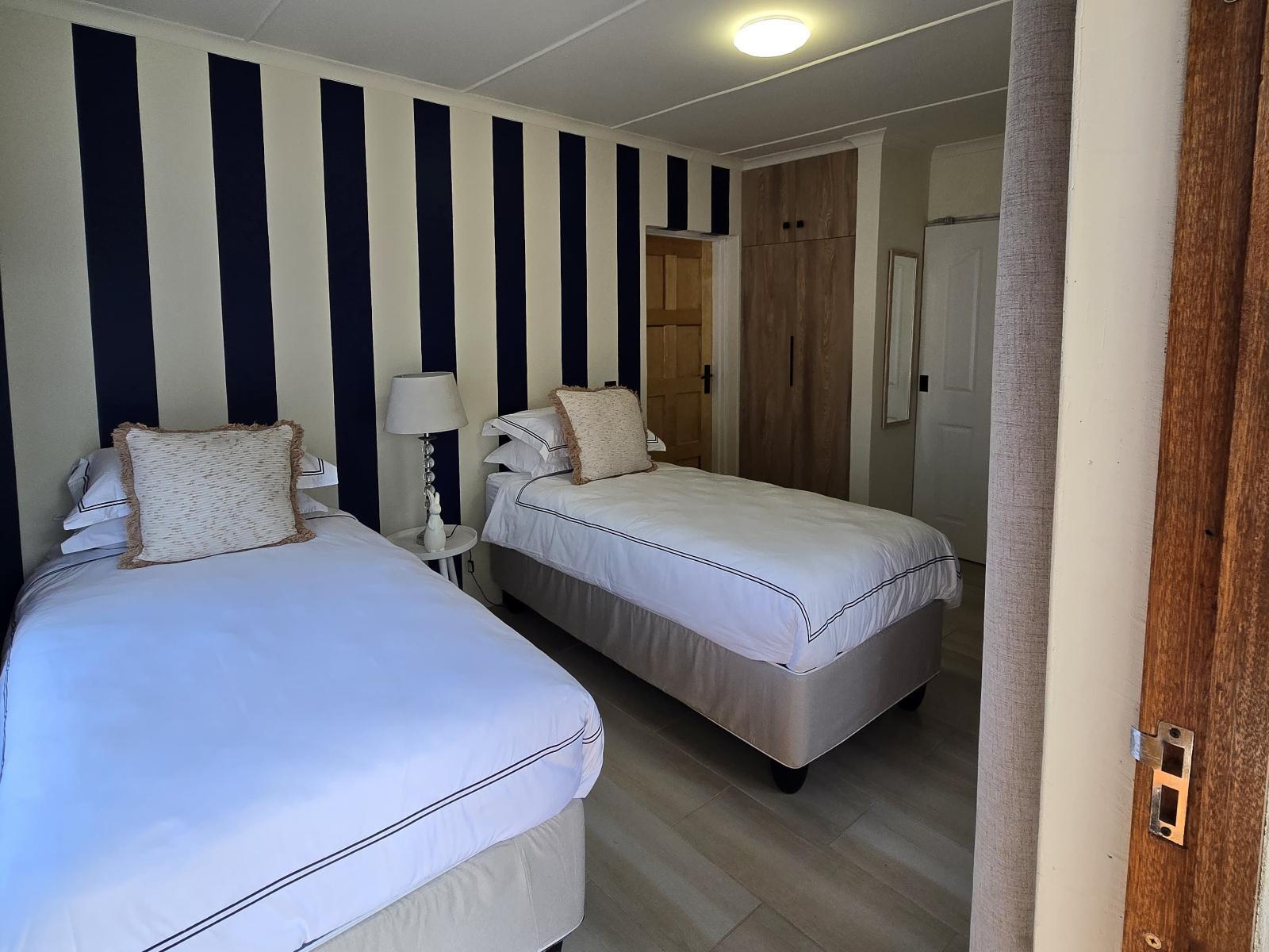 Room 1 — Photo of the whole room