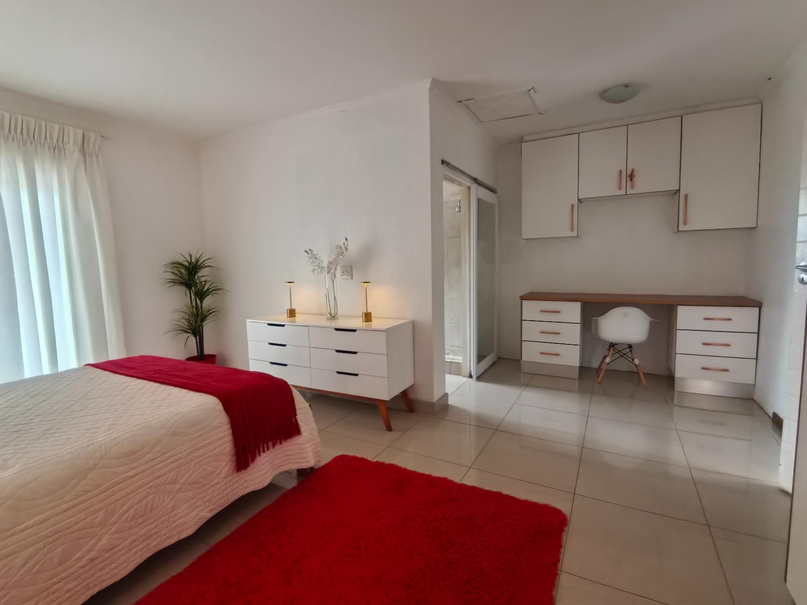 Room 3 — Photo of the whole room