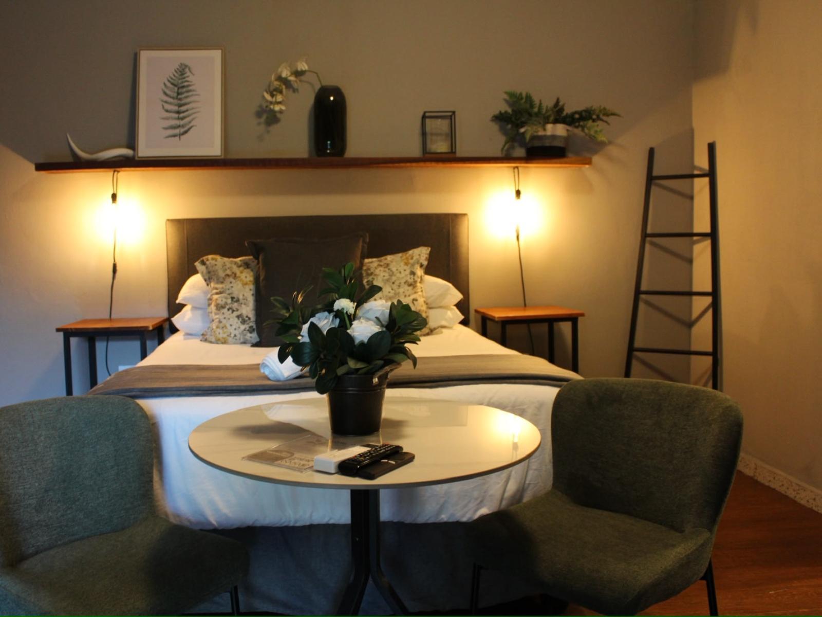 Room 1 — Photo of the whole room