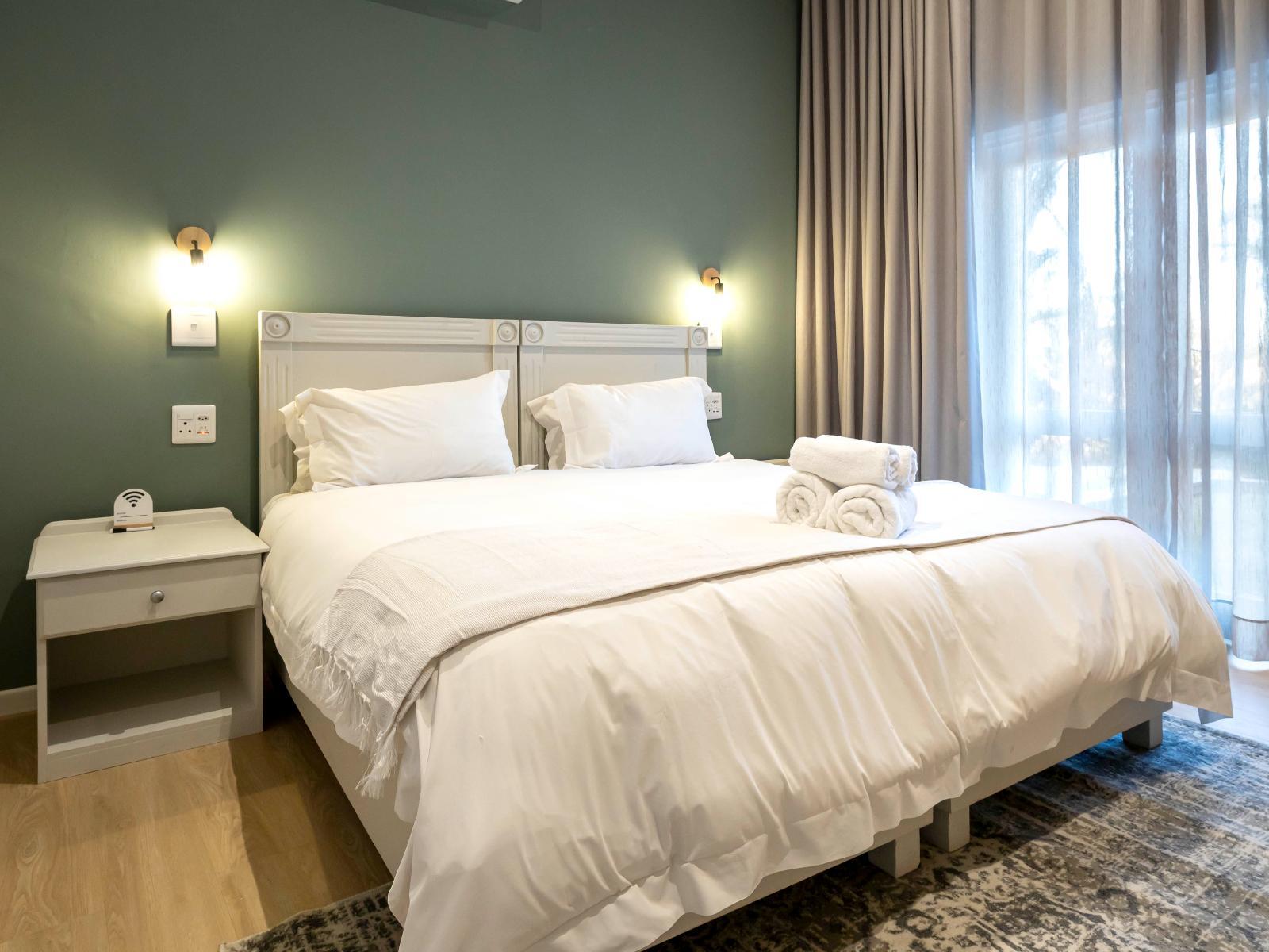 Room 1 — Photo of the whole room
