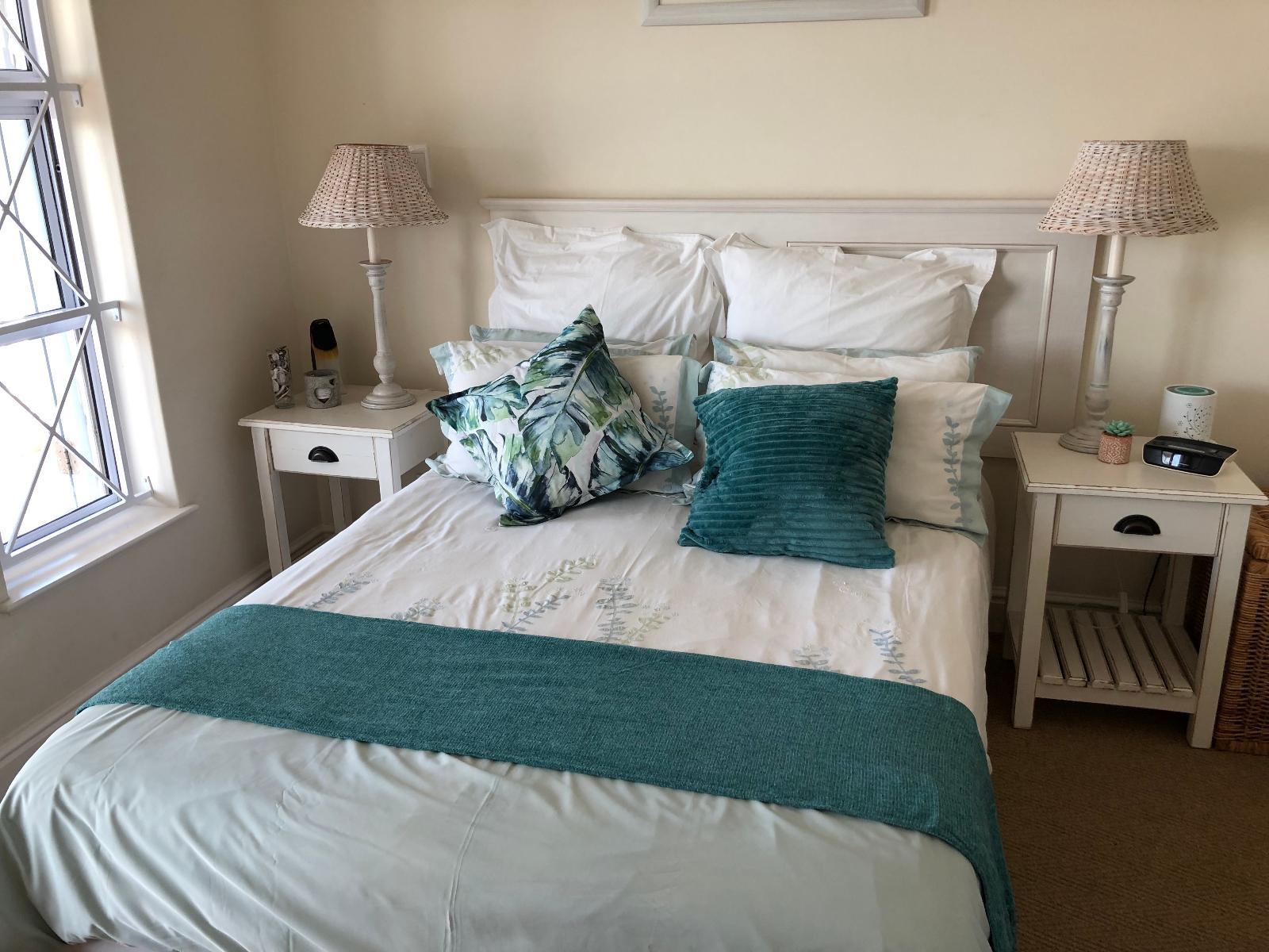 Room 1 — Photo of the whole room