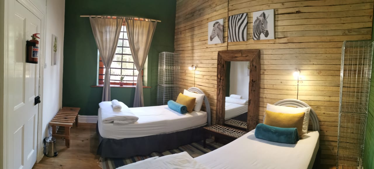 Uthando Backpackers Lodge