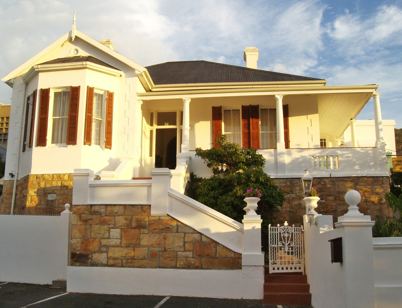 Stonehurst Victorian Guest House
