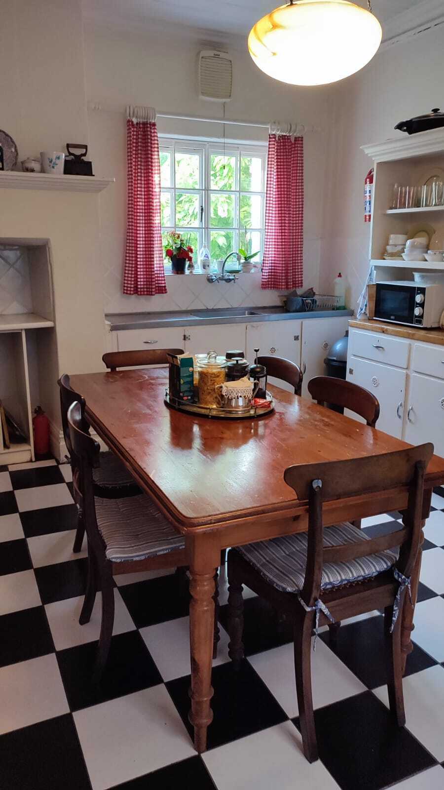 Stonehurst Victorian Guest House
