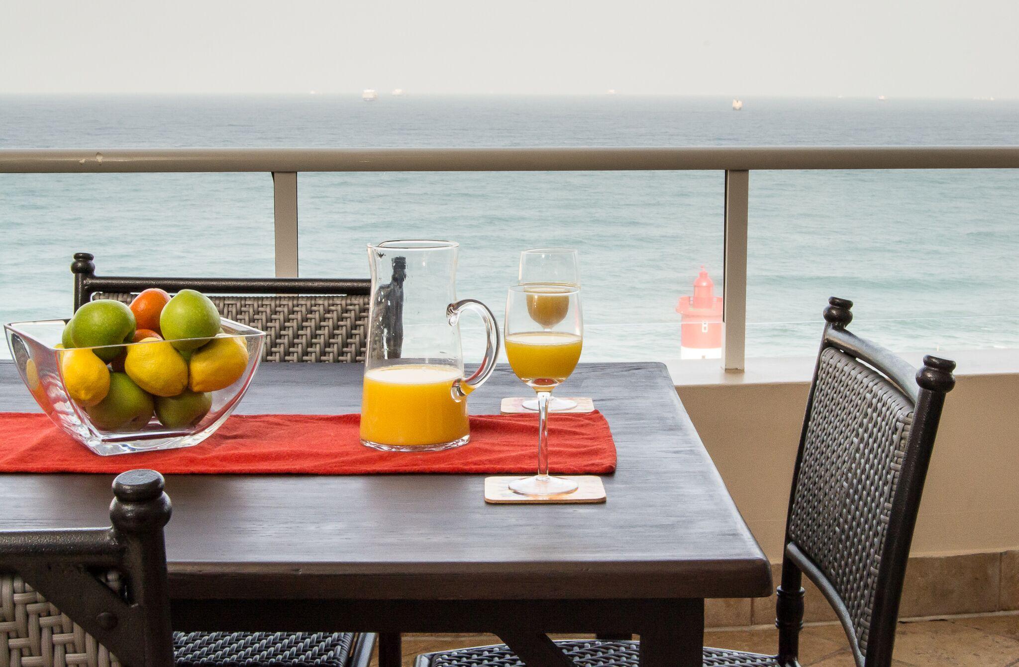 702 Oyster Rock Apartment