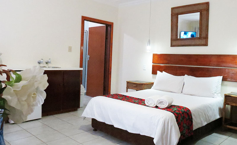 Dieu Donnee River Lodge