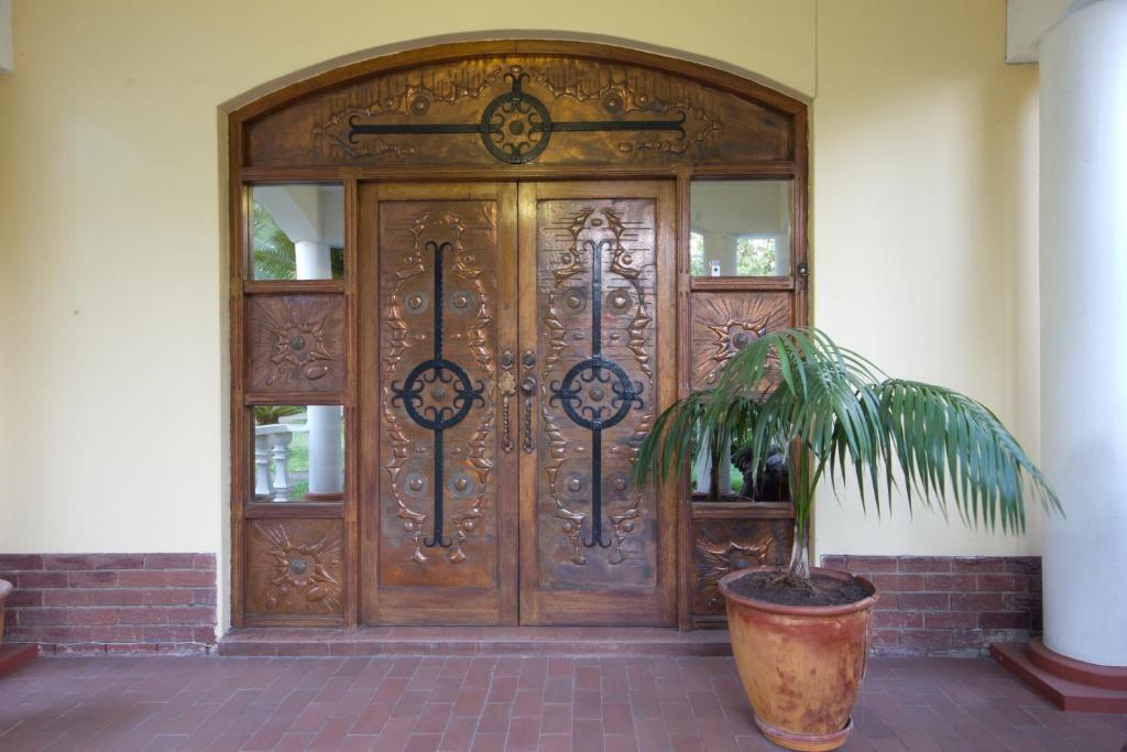 Loerie Lodge image 3