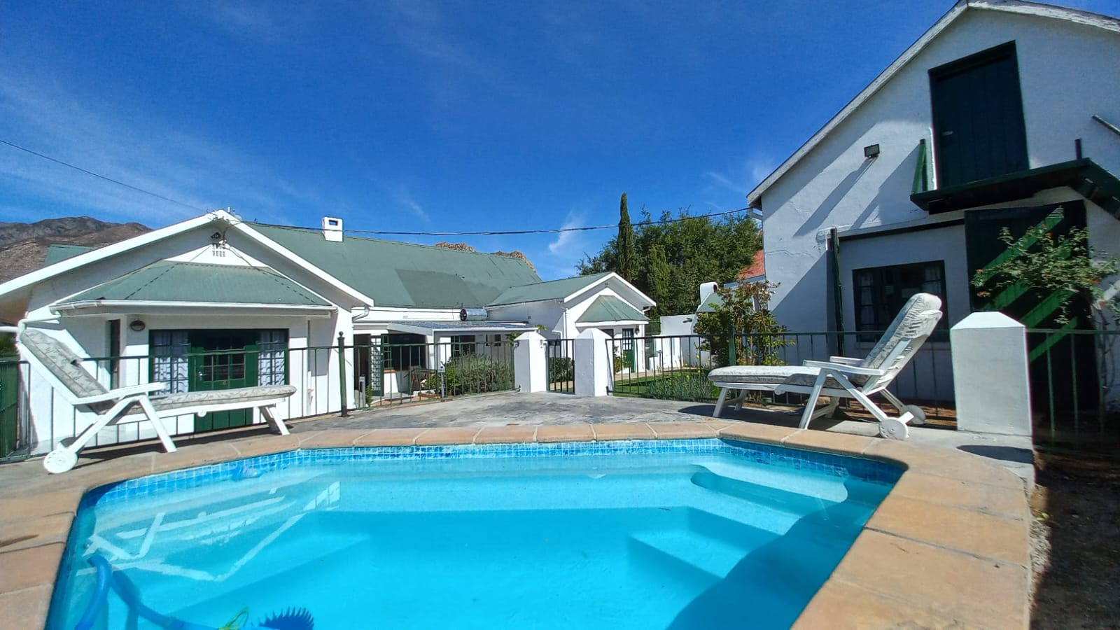 Koo Karoo Guest Lodge Montagu