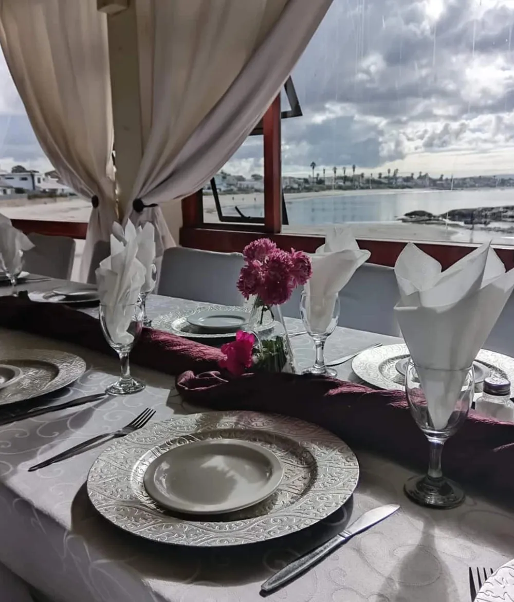 Riviera Hotel & Chalets