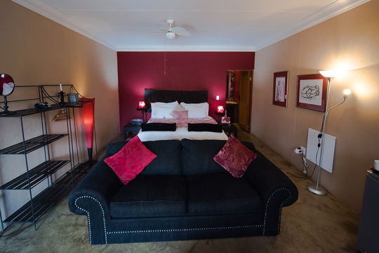 278 Main Guest House