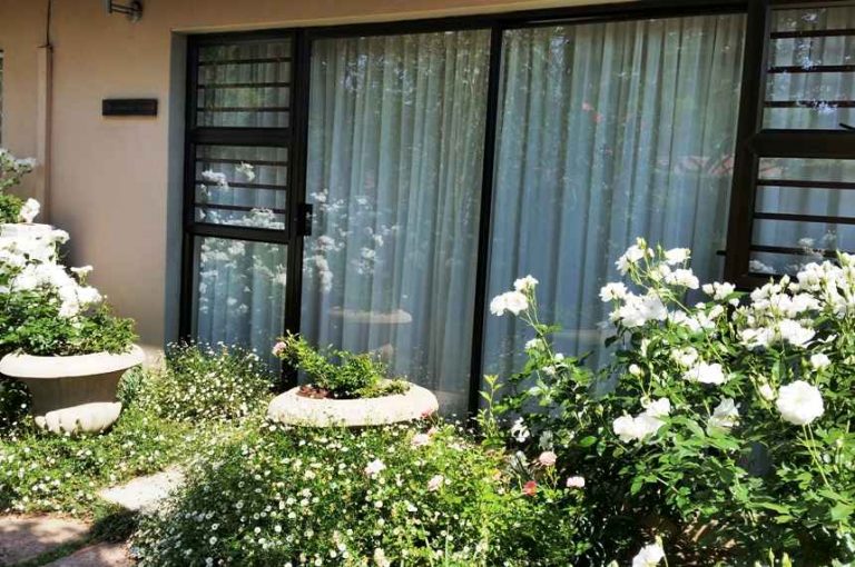 Royal Ridge Guest House