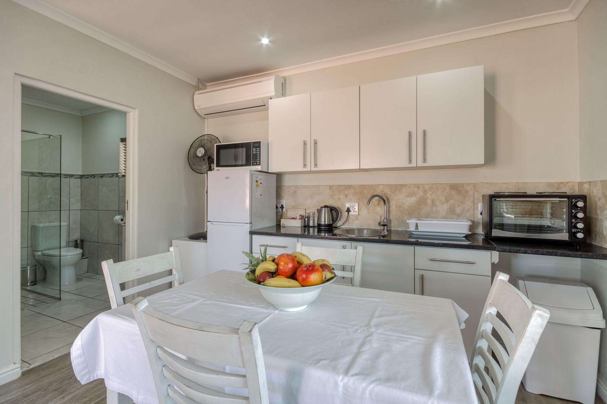 Tyger Hills Guest House image 3