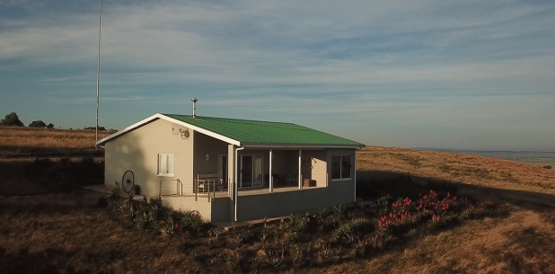 Forty Winks Self-Catering Cottages image 5
