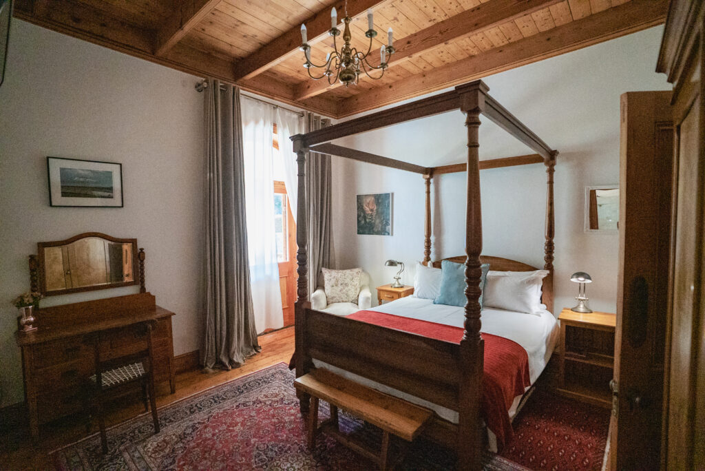 Merindol Manor