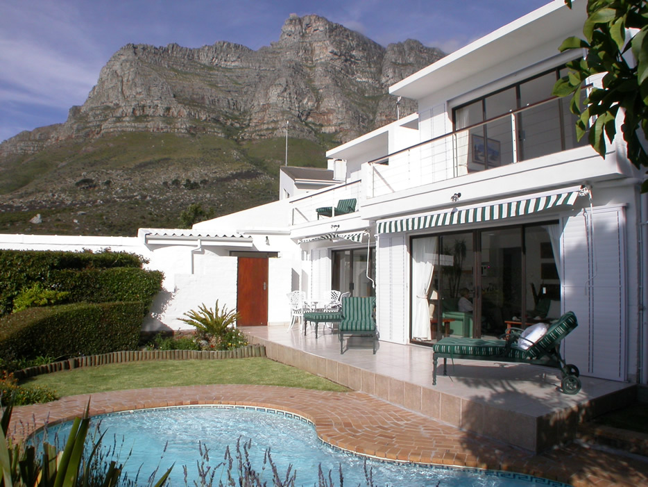 Camps Bay Villa