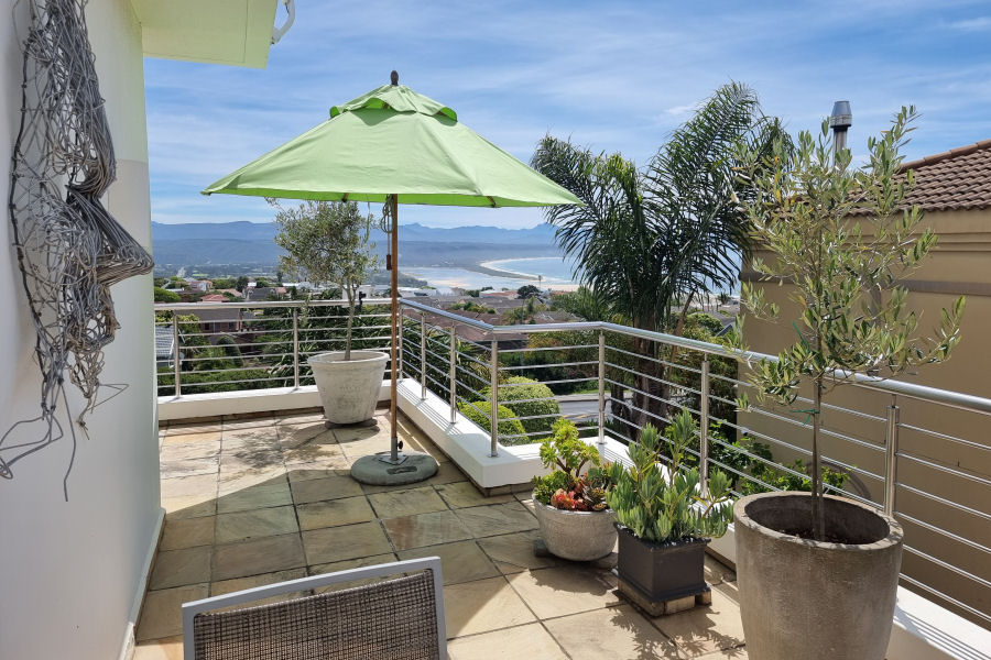 Aquavit Guest House