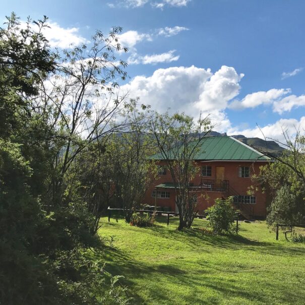 Sani Lodge & Cottages