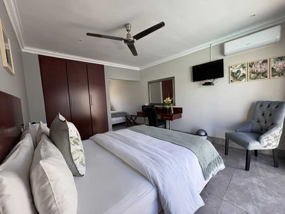 Le Blue Guest House