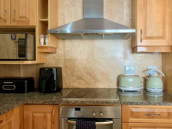 404 Oyster Rock image 5
