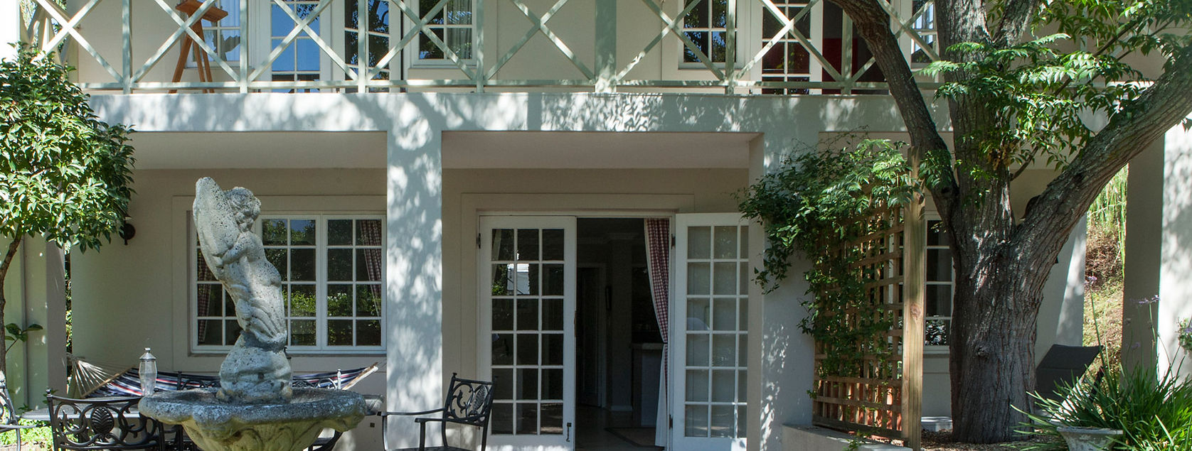 33 Strawberry Lane image 4