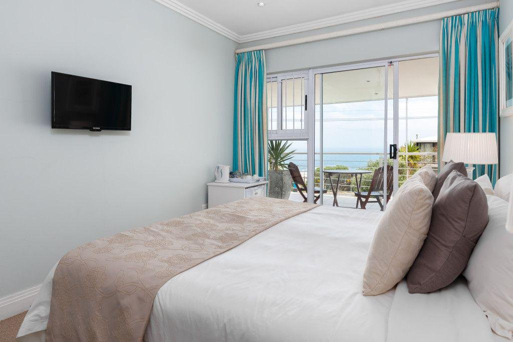 61 On Camps Bay image 2