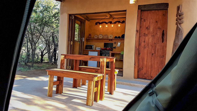 Adama Artistic Chalets & Teepees