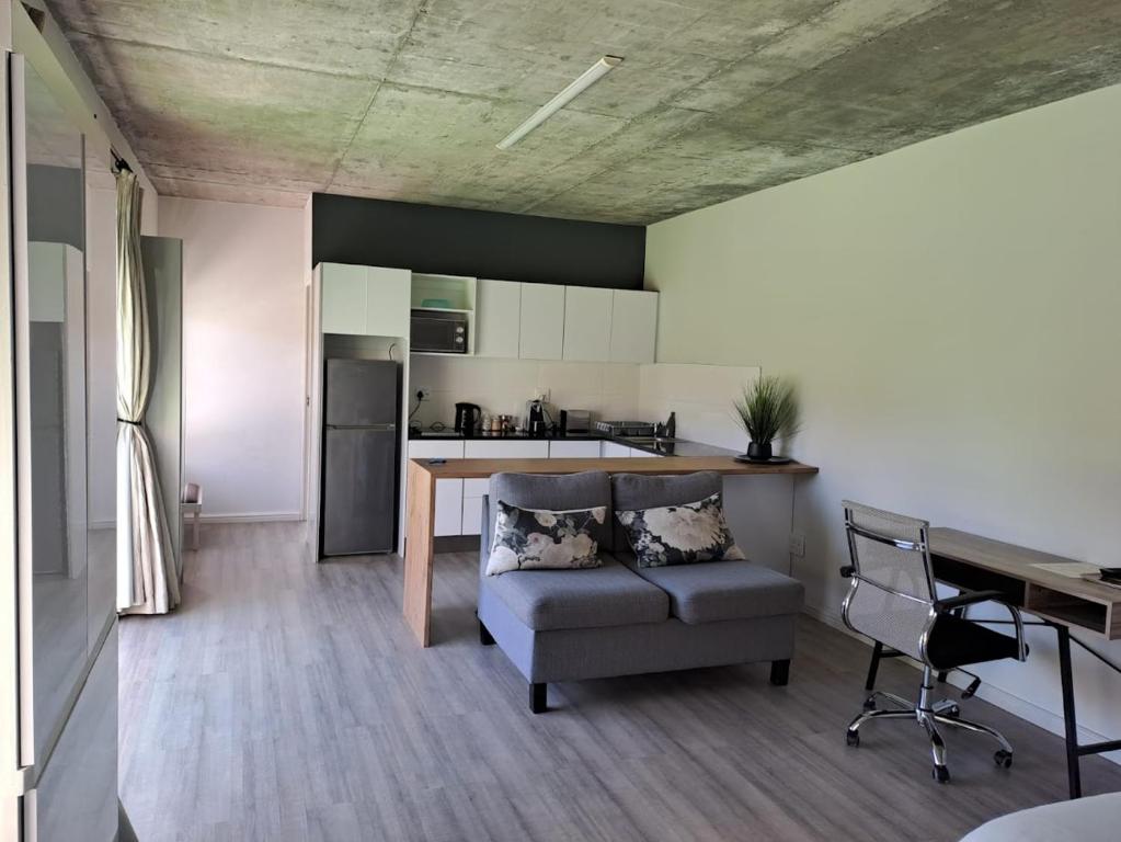 4 Piet Retief Home