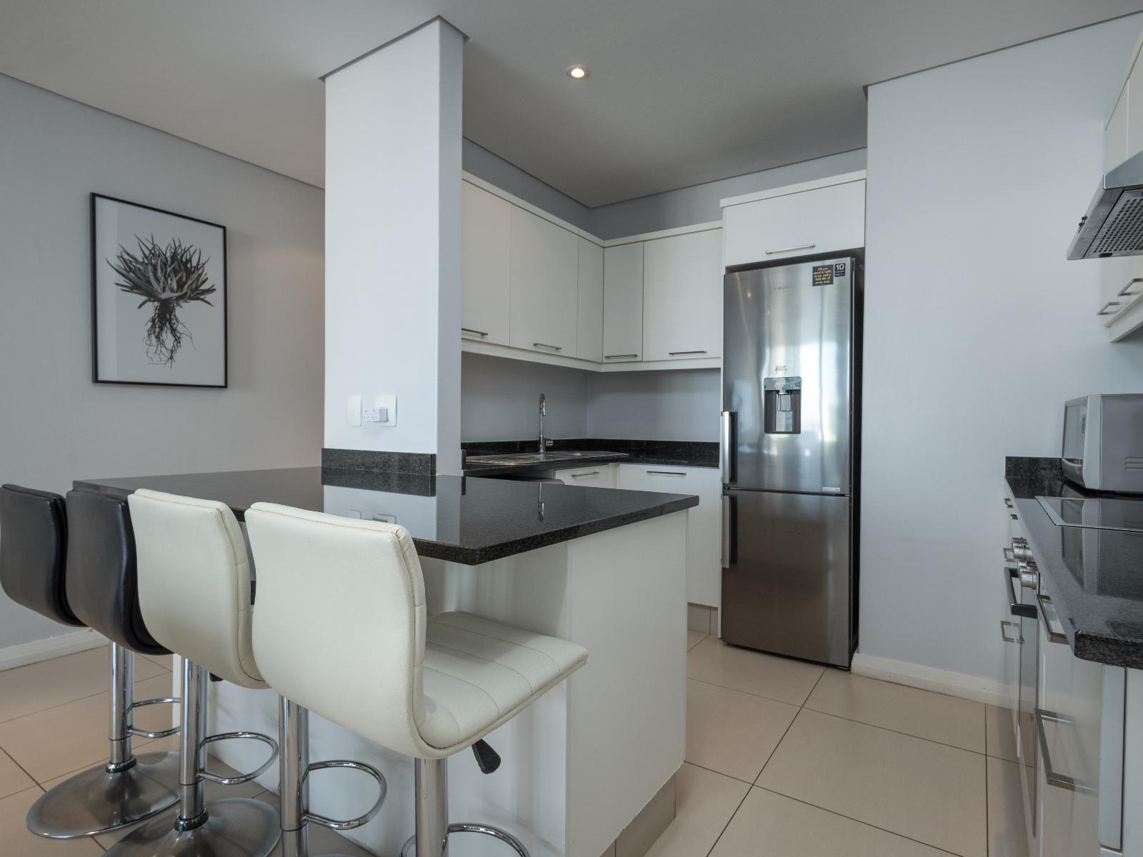 Room 60 — Kitchenette