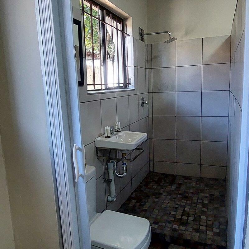 Adhara Hotel image 4