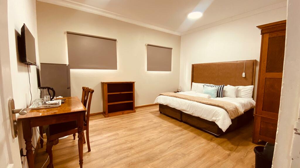 Adhara Hotel