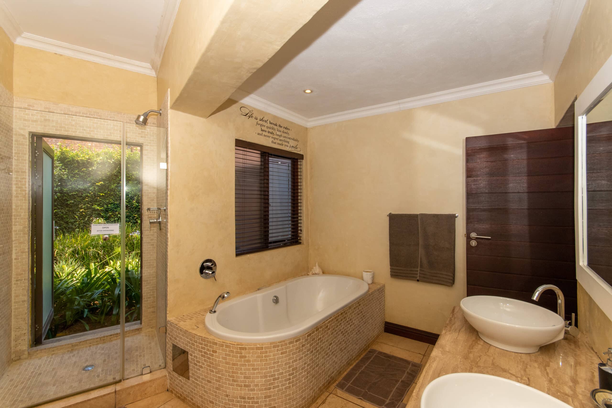 African Dream Villa image 3