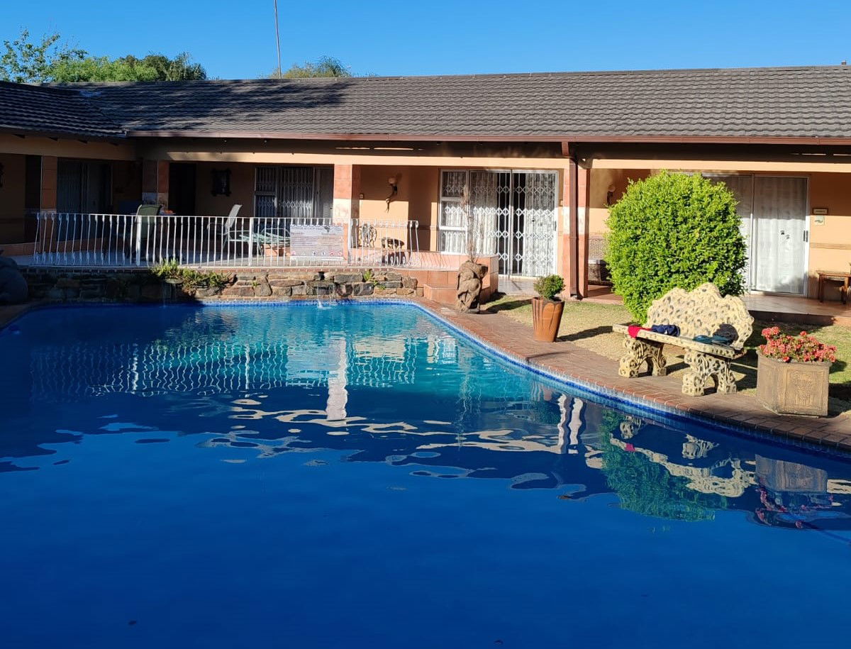 African Elephant Guest House image 2