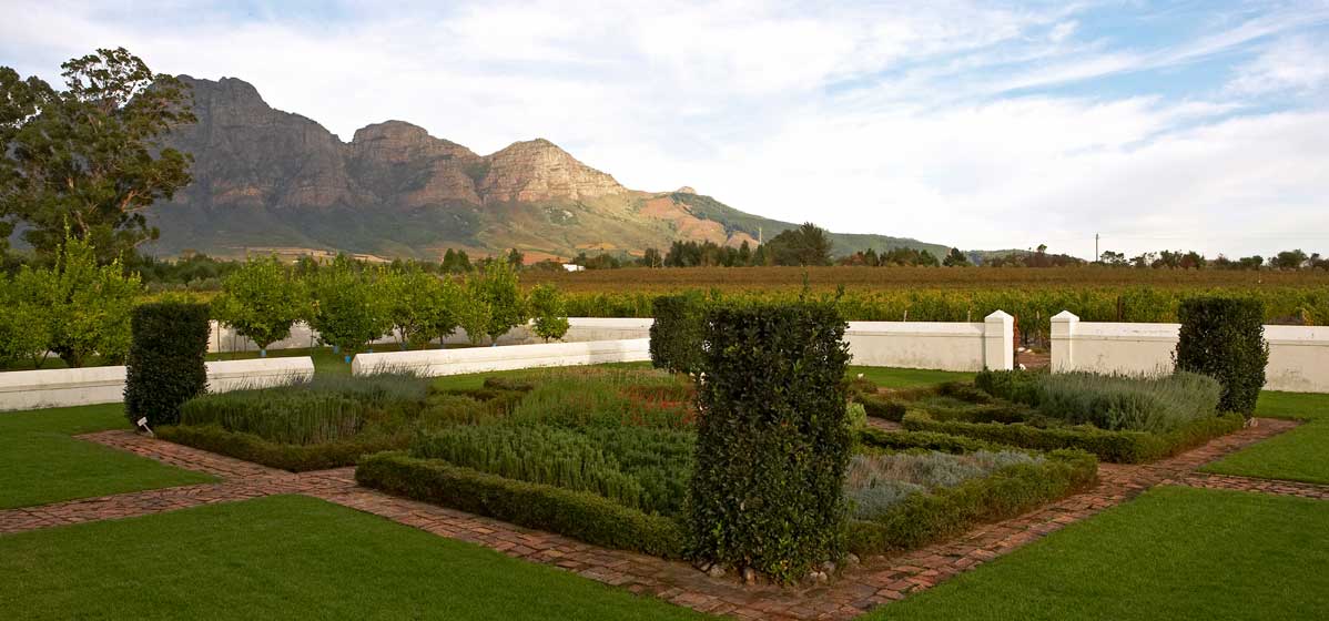 Allée Bleue Wine Estate image 5