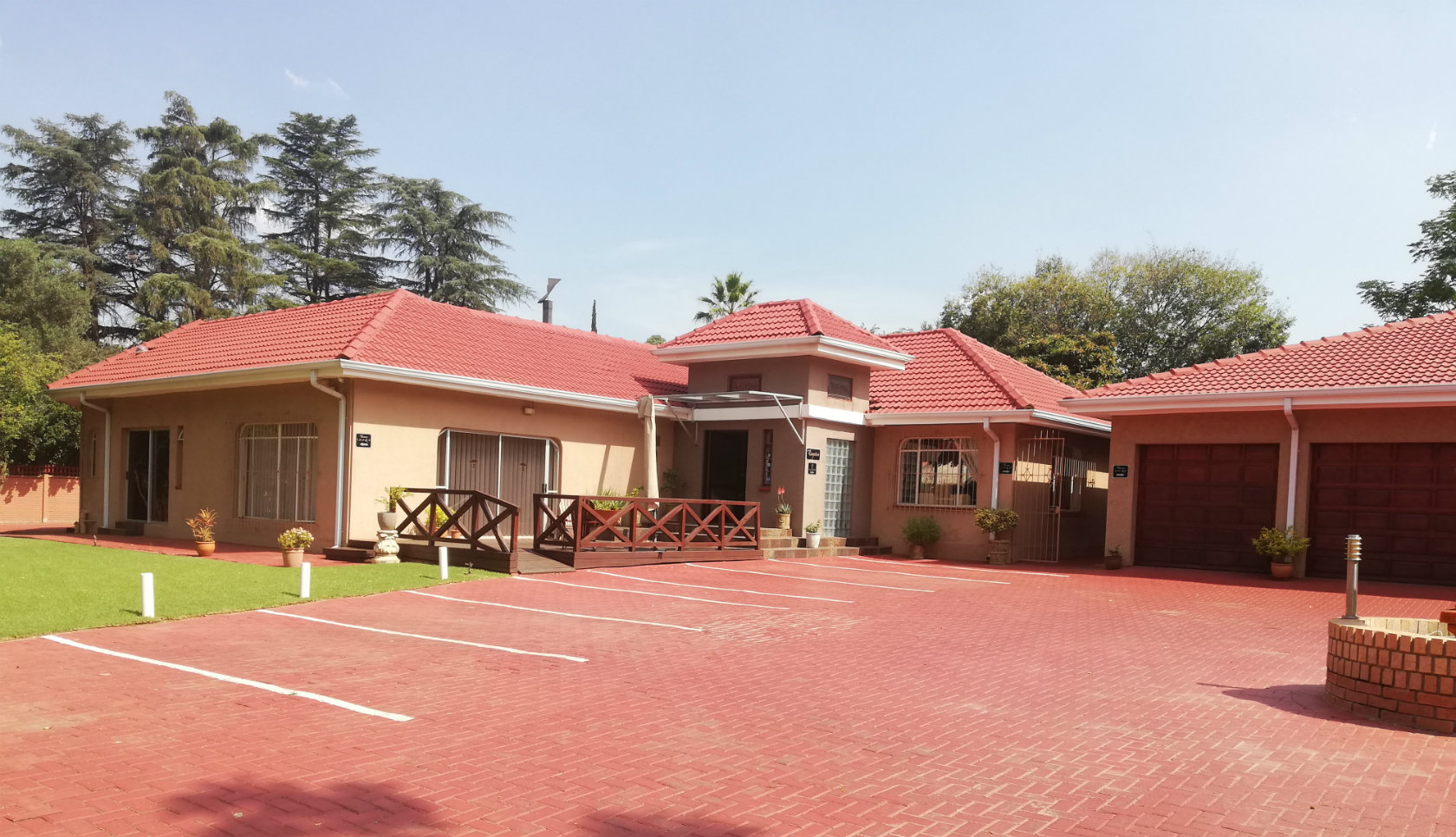 Aalwyns Guest House image 2