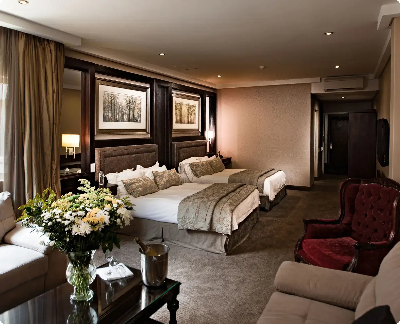 Apollo Hotel image 2