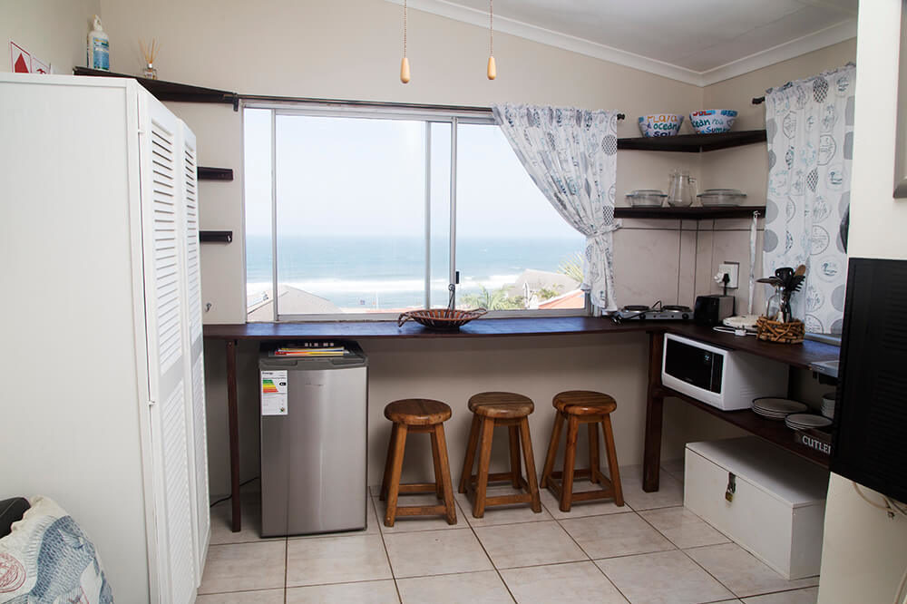 Ansteys Beach Accommodation image 2