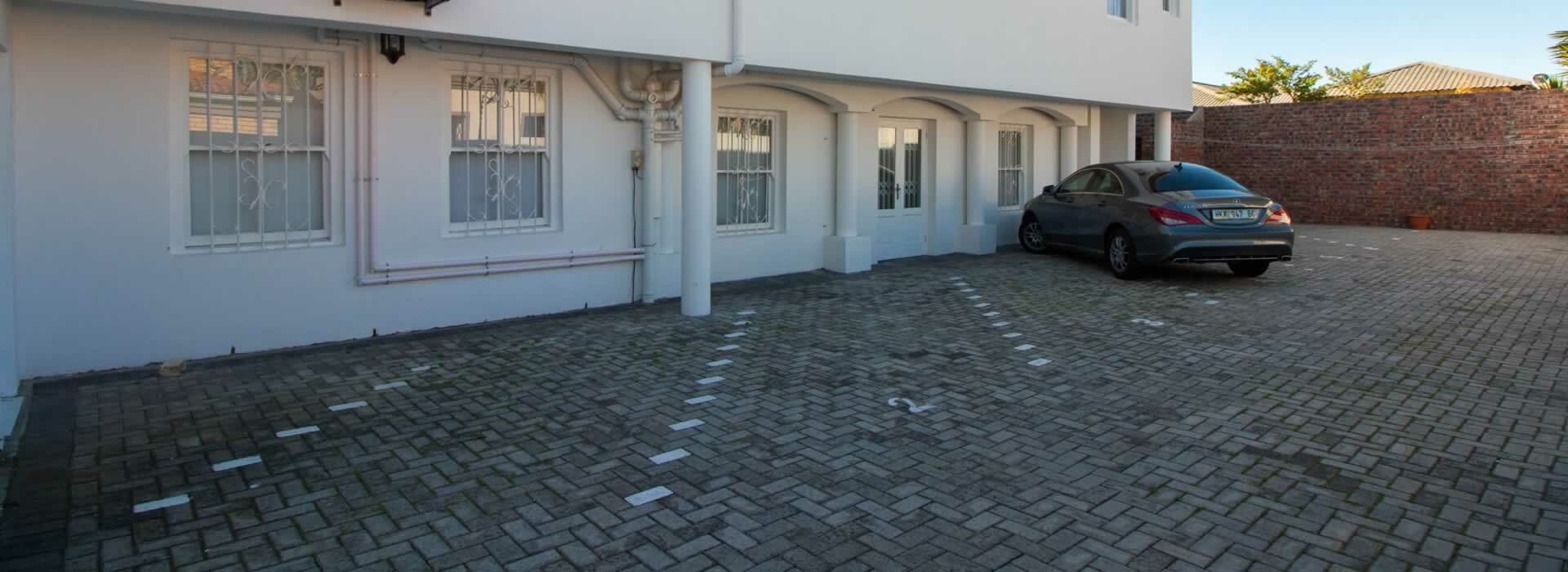 Ashbourne Manor image 3