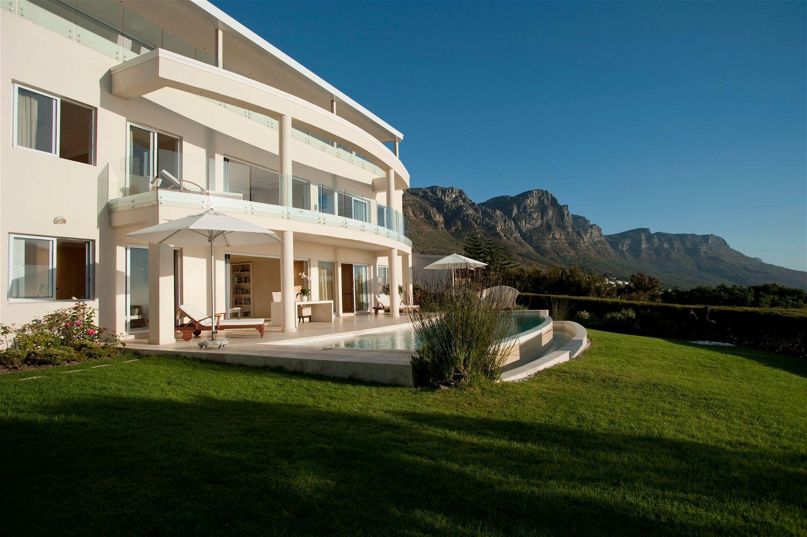 Atlantique Villa