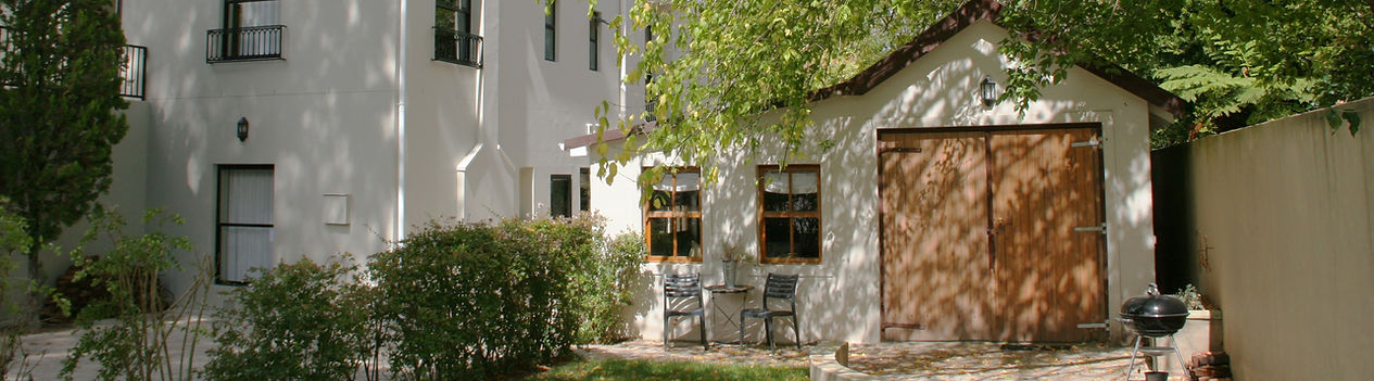 Avo & Oak Guesthouse